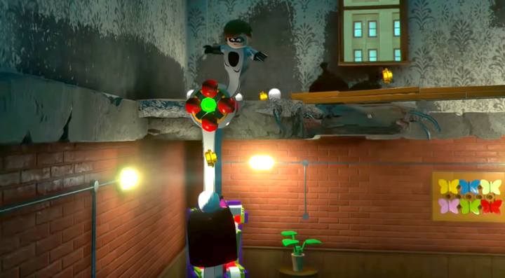 Zgaga będzie mógł się wspiąć, gdy Elastyna utwoorzy dla niego prowizoryczną drabinę - Poziom 4 - Kryjówka Zniewalacza Ekranów | Opis przejścia LEGO Iniemamocni - LEGO Iniemamocni - poradnik do gry