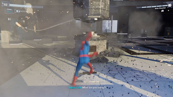 Przystępujcie do działania gdy wieżyczki przeładowują się - dochodzi do tego po kilku seriach ostrzałów - Marvels Spider-Man: Wilson Fisk (Kingpin) - boss, jak pokonać? - Marvels Spider-Man - poradnik do gry