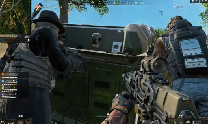 Jedna z metod znajdywania dobrego wyposażenia poza tajemniczymi skrzyniami, są zrzuty zasobów - Przebieg meczu w etapach - porady | Tryb Blackout w Call of Duty Black Ops 4 - Call of Duty Black Ops 4 - poradnik do gry