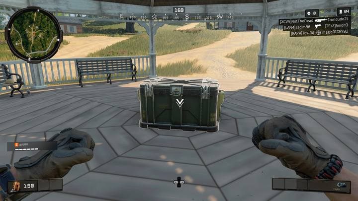 W tym punkcie, w małej latance pośrodku osiedla często znajdziesz większą lub mniejszą skrzynie zaopatrzenia - Mapa i opis ciekawych lokacji trybu Blackout - Call of Duty Black Ops 4 - poradnik do gry