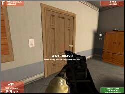 Kiedy będziesz pewny tego, że wszystkie pomieszczenia, obok których przechodziłeś zostały oczyszczone wydaj zielonym rozkaz do ataku - Zadanie 6 - OPIS PRZEJŚCIA - Tom Clancys Rainbow Six 3: Raven Shield - poradnik do gry