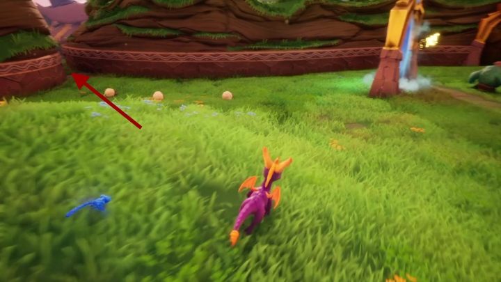 Po przeciwnej stronie półki znajdziesz przesmyk, który poprowadzi cię na mniejszą polanę - Oświeceni - Solucja Spyro the Dragon - Spyro Reignited Trilogy - poradnik do gry