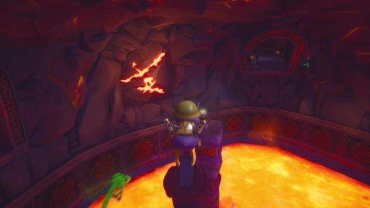 Po połączeniu wszystkich posągów z głowami, zostaniesz poproszony także o zniszczenie skały - Stopiony Krater - Solucja do Spyro: Year Of The Dragon - Spyro Reignited Trilogy - poradnik do gry