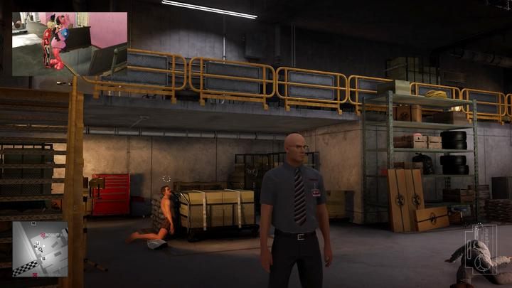 Jeśli wszystko pójdzie dobrze, dojdzie do spotkania; jeśli nie zdążysz, zobaczysz małe nagranie ze spotkania w rogu ekranu - Zadania fabularne w misji Linia mety | Hitman 2 - Hitman 2 - poradnik do gry