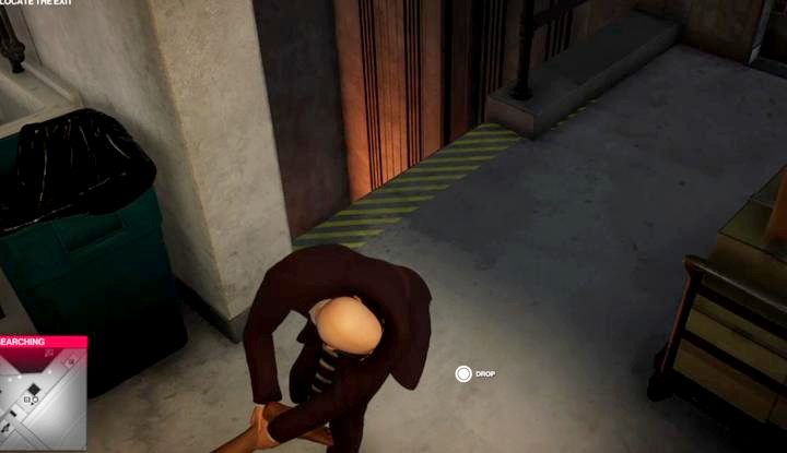 Opcjonalnie zrzuć kogoś do szybu windy i patrz jak spada - Zabójstwo Sierry Knox w misji Linia Mety (Miami) w Hitman 2 - Hitman 2 - poradnik do gry