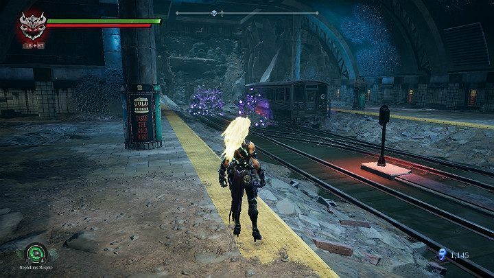 Teraz musisz porozbijać wszystkie przeszkody, które znajdują się na szynach - Zatopiony tor | Solucja do gry Darksiders 3 - Darksiders 3 - poradnik do gry