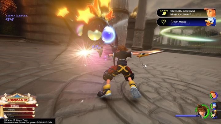 Naciskając odpowiedni przycisk (kwadrat na PS4), będziesz mógł wykonać blok - 5 porad - jak łatwo wygrywać walki w Kingdom Hearts 3? - Kingdom Hearts 3 - poradnik do gry