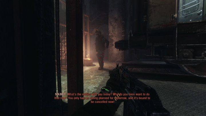 Przy wejściu do Aurory stoi strażnik - Metro Exodus: Wewnątrz wrogiej bazy, Moskwa - solucja - Metro Exodus - poradnik do gry