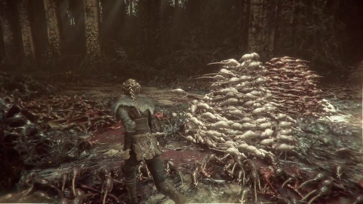 Dodatkowo, gdy twój przeciwnik pozostanie bez osłony, będziesz musiał strzelić mu z procy w głowę - A Plague Tale Innocence: Koronacja - solucja, opis przejścia - A Plague Tale Innocence - poradnik do gry