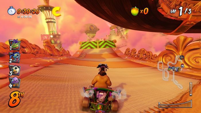 Litera T jest niemal na końcu trasy, na ostatniej rampie skierujcie się w prawo i złapcie ją w locie - Tryb CTR Challenge - Crash Team Racing w Crash Team Racing Nitro Fueled - Crash Team Racing Nitro-Fueled - poradnik do gry