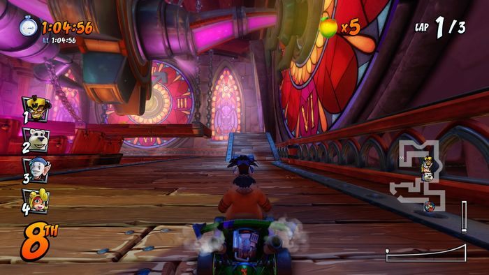 Ostatnia litera jest na rampie z wahadłem - Tryb CTR Challenge - Crash Nitro Cart w Crash Team Racing Nitro Fueled - Crash Team Racing Nitro-Fueled - poradnik do gry