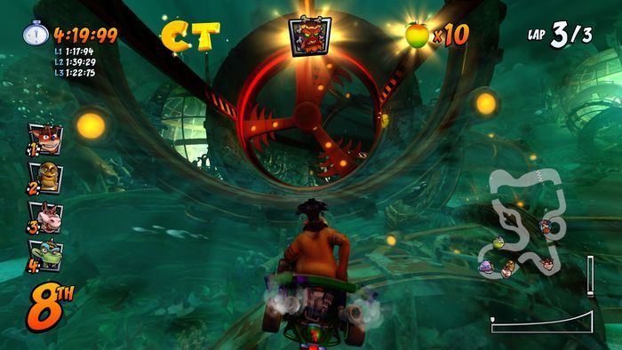 Literę C znajdziecie na spadzie, wyskoczcie w odpowiednim momencie i złapcie ją w locie - Tryb CTR Challenge - Crash Nitro Cart w Crash Team Racing Nitro Fueled - Crash Team Racing Nitro-Fueled - poradnik do gry