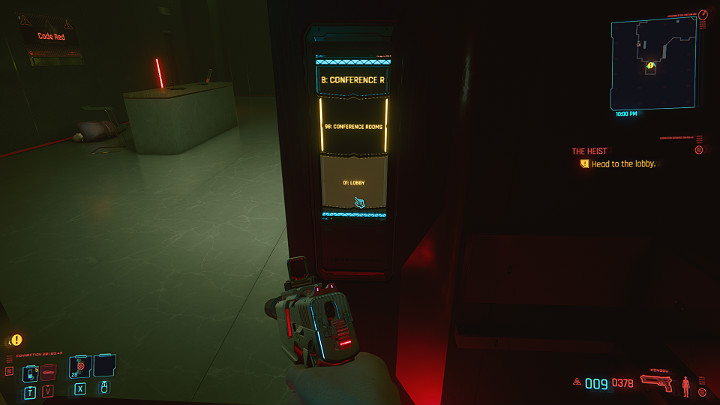 Pamiętaj, by przeszukać dowódcę, a następnie wejdź wraz z Jackiem do windy i zjedź do lobby - Cyberpunk 2077: Skok na głęboką wodę/The Heist - solucja, opis przejścia - Cyberpunk 2077 - poradnik do gry