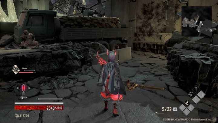 Przy kładce, z prawej strony za pojazdem znajduje się kolejna ścieżka - Provisional Government Outskirts | Solucja Code Vein - Code Vein - poradnik do gry
