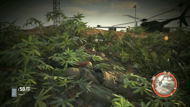 Postać leżąca w błocie czy śniegu jest praktycznie niewidoczna dla wroga. - Wykrycie - unikanie kontaktu z wrogiem, kamuflaż | Ghost Recon Breakpoint - Tom Clancys Ghost Recon Breakpoint - poradnik do gry