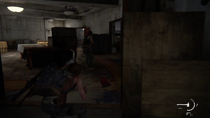 Gdy się sytuacja trochę uspokoi, możesz wejść do środka kurortu i tu zabijać niedobitki wrogów - The Last of Us 2: Kurort - solucja, opis przejścia - The Last of Us 2 - poradnik do gry