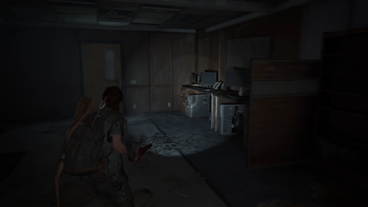 Twoim celem jest dotarcie do żółtych drzwi - The Last of Us 2: W poszukiwaniu Nory - solucja, opis przejścia - The Last of Us 2 - poradnik do gry