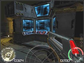 Gdy nam się uda złamać hasło, wyłączamy pole siłowe - [Misja 1] Kontenery - cz.3 | Chrome - Chrome - poradnik do gry