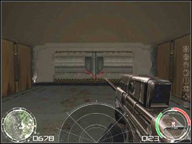 Dzięki tej karcie możemy przejść przez drzwi na drugi poziom - [Misja 10] Magazyny - cz.4 | Chrome - Chrome - poradnik do gry