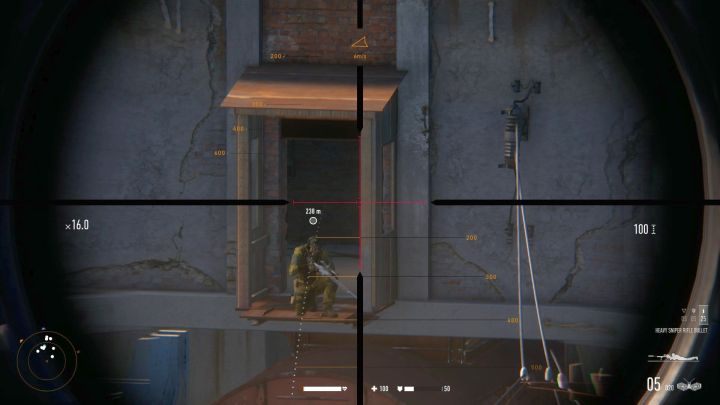 Celując w oddalony cel, trzeba odpowiednio ustawić celownik, by pocisk w niego trafił. - Sniper Ghost Warrior Contracts - poradnik do gry