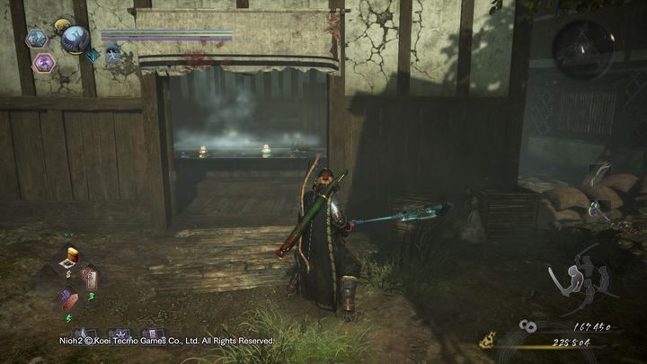 Wychodząc z pomieszczenia, gdzie znajduje się gorące źródło, skręć w lewo wchodząc do kolejnego domu - NiOh 2: Dwie twarze gościnności, solucja - NiOh 2 - poradnik do gry
