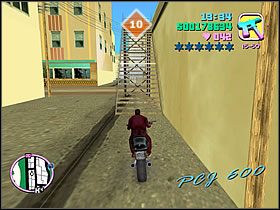 Jadąc dalej po wykonaniu ósmego skoku (lub zawracając po 9) natkniesz się na pierwsze schody - Numer 7-12 Unique Stunt Jumps - Grand Theft Auto: Vice City - poradnik do gry