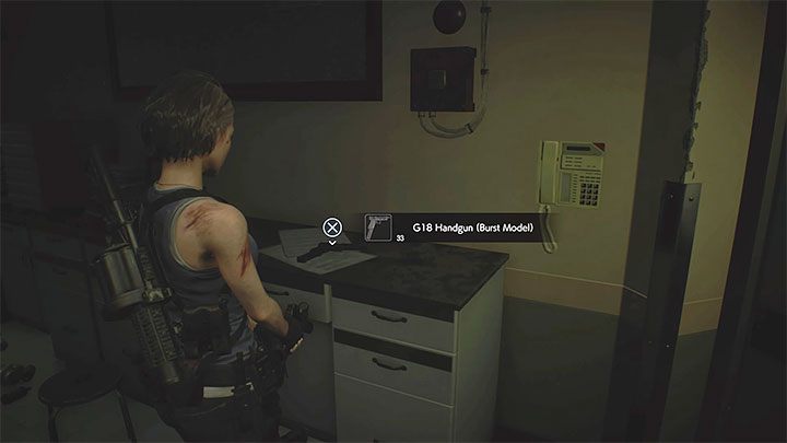 W trakcie pobytu w szpitalu możesz też pozyskać inną unikalną broń - pistolet G18 Handgun Burst Model - Resident Evil 3: Magnum, amunicja - gdzie znaleźć? - Resident Evil 3 - poradnik do gry