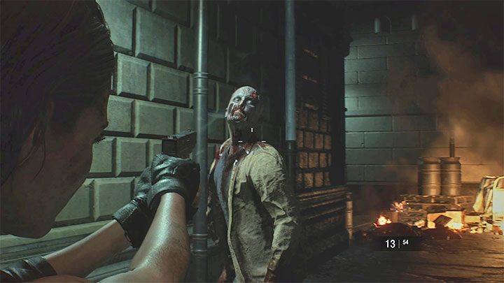 Jeżeli masz do pokonania zwykłe zombiaki i uniknięcie konfrontacji z nimi nie jest możliwe, to najczęściej najlepszym sposobem ich atakowania jest celowanie w głowy potworów - Resident Evil 3: Headshoty i zombie - jak trafiać? - Resident Evil 3 - poradnik do gry