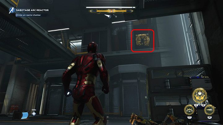 Drugi przycisk znajdziesz za kratką wentylacyjną, która została umiejscowiona nieco wyżej, na przeciwległej ścianie - Marvels Avengers: Samotnie przeciwko AIM/Alone against AIM - solucja - Marvels Avengers - poradnik do gry