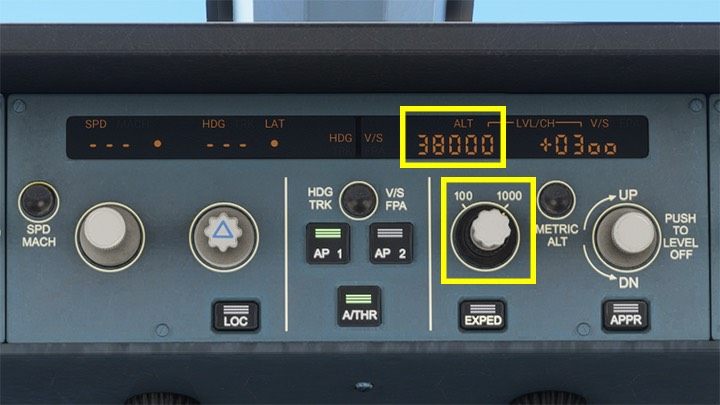 Obok przycisku AP 1, drugim najważniejszym elementem jest przycisk i pokrętło trybu wyboru wysokości (ALT - Altitude) - Flight Simulator: Samolot pasażerski - autopilot - Microsoft Flight Simulator 2020 - poradnik do gry