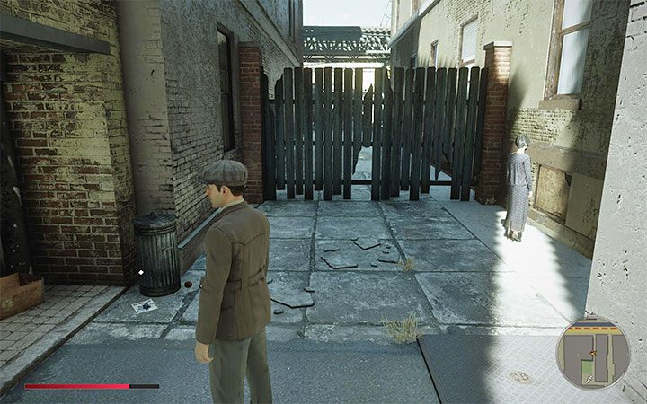 Na dziedziniec możesz wkroczyć tylko od wschodu (obrazek 1), gdyż w jego północnej części jest niezniszczalny płot - Mafia Definitive Edition: Magazyny Black Mask - sekret, znajdźka - Mafia 1 Definitive Edition - poradnik, solucja