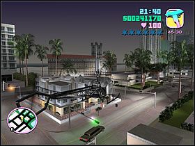 Zwiedzisz pół miasta, jadąc za pędzącą limuzyną - Marthas Mug Shot - Asset Film Studio - Grand Theft Auto: Vice City - poradnik do gry