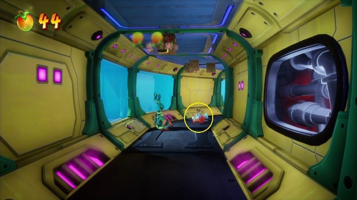 Idąc dalej natrafisz na małych przeciwników, którzy nie stanowią dużego zagrożenia - Crash 4: Gotowy do startu - solucja, opis przejścia - Crash Bandicoot 4 - poradnik, solucja