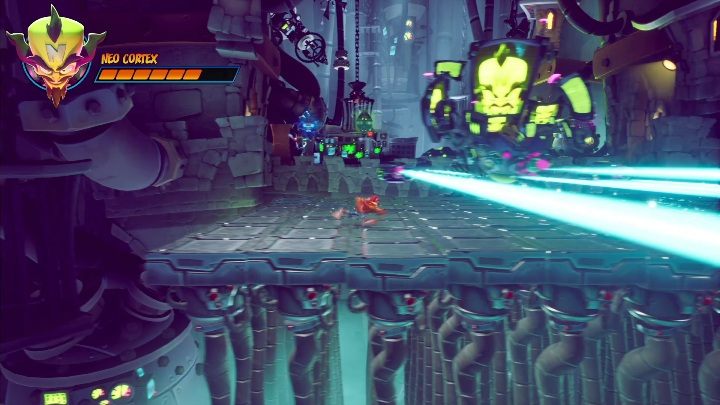 Pod niebieskimi kucasz bądź się ślizgasz - Crash 4: Neo Cortex, finałowa walka - jak pokonać? - Crash Bandicoot 4 - poradnik, solucja