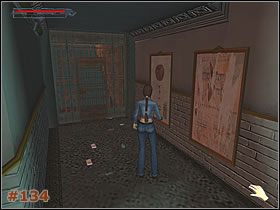 Potem podskocz i chwyć się zniszczonej ściany, by wyjść (przesuwając się na rękach) na drewnianą półkę umieszczoną powyżej [#133] - [Misja 07] Parisian Ghetto - Kanały, Kościół i dobicie targu (cz.1) - Tomb Raider: The Angel of Darkness - poradnik do gry