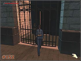Jeśli zebrałeś na ulicach wszystko co było de zebrania, a wcześniej zawarłeś kontrakt z Bernardem (woźny, facet w parku), udaj się do niego [#151] - [Misja 07] Parisian Ghetto - Kanały, Kościół i dobicie targu (cz.2) - Tomb Raider: The Angel of Darkness - poradnik do gry