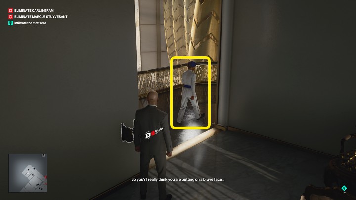 Skręć w lewo, omiń jednego strażnika i przyczaj się we wnęce na drugiego przeciwnika - Hitman 3: Najlepsze przebrania, Dubaj (Burj Al-Ghazali) - Hitman 3 - poradnik, solucja