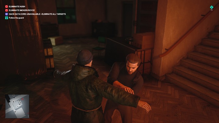 Na parterze przywita Cię dwóch mężczyzn - Hitman 3: Impulse Control - Chongqing, zadania fabularne, solucja - Hitman 3 - poradnik, solucja
