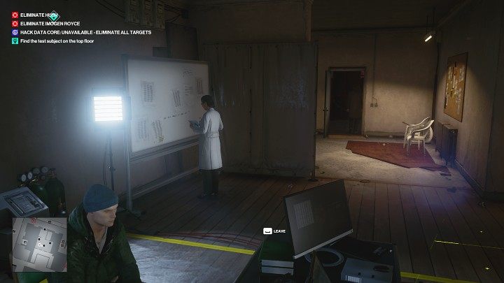 Gdy zostaniesz wywołany, podejdź do punktu rekrutacji i usiądź na krześle - Hitman 3: Impulse Control - Chongqing, zadania fabularne, solucja - Hitman 3 - poradnik, solucja