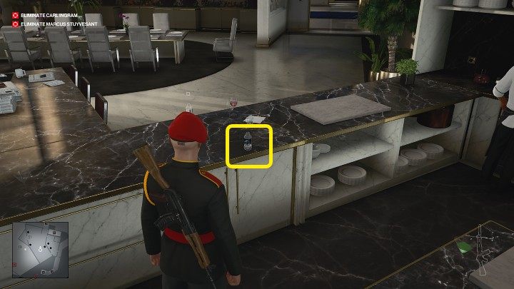 Przejdź teraz do kuchni i poczekaj, aż stacjonujący tam ochroniarz odejdzie od lady - Hitman 3: Carl Ingram - jak zabić? Dubaj, solucja - Hitman 3 - poradnik, solucja