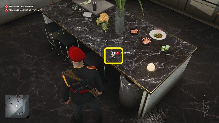 Teraz musisz zadzwoń w mały dzwonek na blacie, by wezwać Carla Ingrama do jadalni na obiad - Hitman 3: Carl Ingram - jak zabić? Dubaj, solucja - Hitman 3 - poradnik, solucja