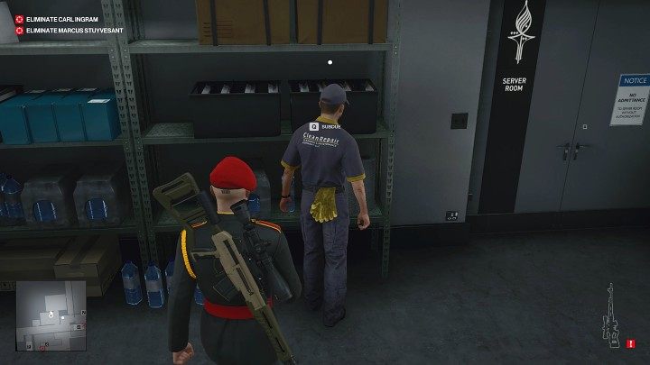 Przejdź do pomieszczenia służbowego po lewej stronie i obezwładnij jednego z pracowników obsługi - Hitman 3: Marcus Stuyvesant - jak zabić? Dubaj, solucja, opis przejścia - Hitman 3 - poradnik, solucja