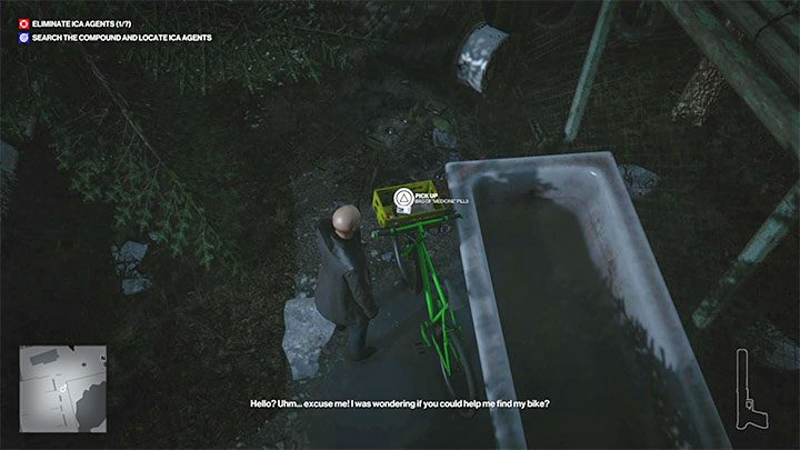 Torbę z pigułkami możesz znaleźć w bagażniku roweru opartego o południowy płot obok parkingu - Hitman 3: Klub Holle - jak wejść do środka? - Hitman 3 - poradnik, solucja