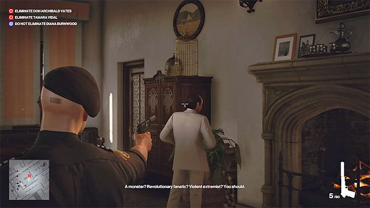 Don Yatesa w bardzo prosty sposób możesz pozbyć się gdy dotrze na parter willi i zatrzyma się przy kominiku w foyer (punkt 48 na mapie) - Hitman 3: Don Archibald Yates - jak zabić? Mendoza, solucja, opis przejścia - Hitman 3 - poradnik, solucja