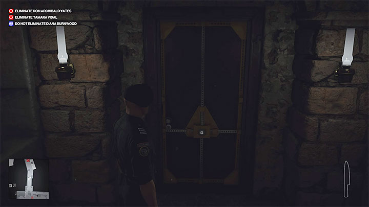 Zbliż się do drzwi z blokadą od północy i zdejmij blokadę - Hitman 3: The Farewell, Mendoza - mapa, informacje o misji - Hitman 3 - poradnik, solucja