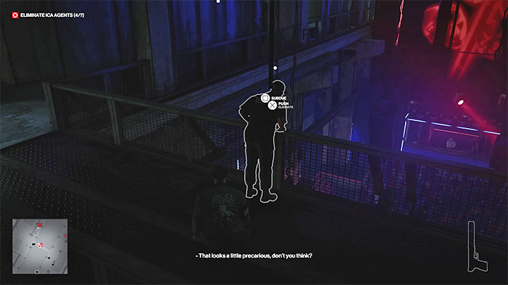 Najprostszym sposobem na pozbycie się Agenta Bannera jest przerzucenie go przez balustradę - Hitman 3: Agent Banner - jak zabić? (The Wall) - Berlin, solucja, opis przejścia - Hitman 3 - poradnik, solucja