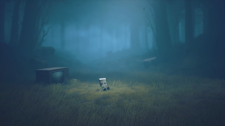 Swoją przygodę z Little Nightmares 2 zaczniesz w lesie, zaraz obok telewizora - Little Nightmares 2: Droga przez las - solucja, opis przejścia - Little Nightmares 2 - poradnik do gry