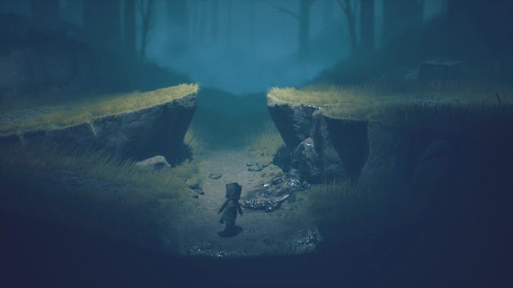 Na starcie musisz po prostu przeskoczyć nad małą przepaścią - Little Nightmares 2: Droga przez las - solucja, opis przejścia - Little Nightmares 2 - poradnik do gry