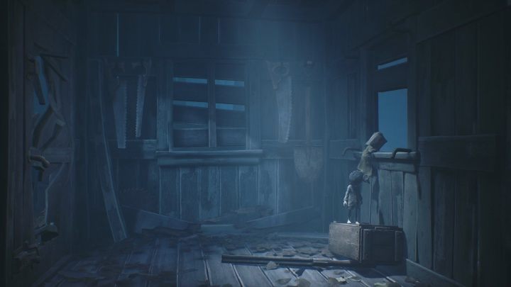 Po zabiciu przeciwka wyskoczcie przez okno - Little Nightmares 2: Ucieczka przed myśliwym - solucja, opis przejścia - Little Nightmares 2 - poradnik do gry