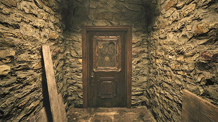 Możecie już dotrzeć do drzwi Sealed Door, który znajdują się na końcu korytarza prowadzącego od strony lalki Mii - Resident Evil Village: House Beneviento, Zagadka z 3 medalionami - rozwiązanie - Resident Evil Village - poradnik do gry